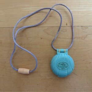 Polly Pocket Little Lulu in her Seaside Locket